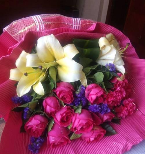 九朵玫瑰代表什么意思？花语背后的情感含义是什么？