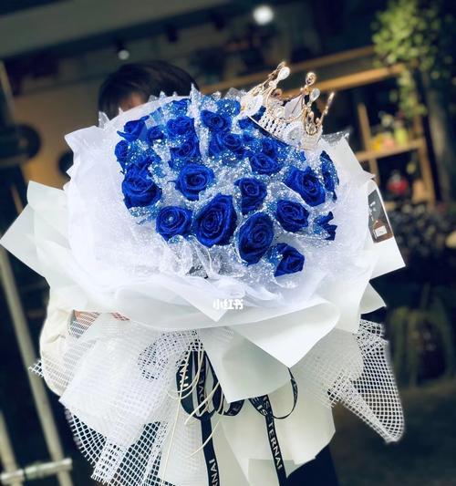 蓝色玫瑰的花代表什么意思？花语背后隐藏着哪些秘密？