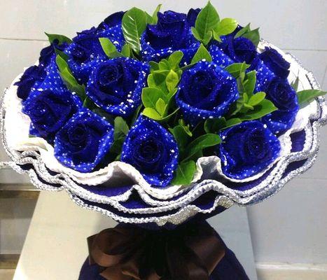 蓝色玫瑰花代表什么意思？蓝色玫瑰花语有哪些含义？