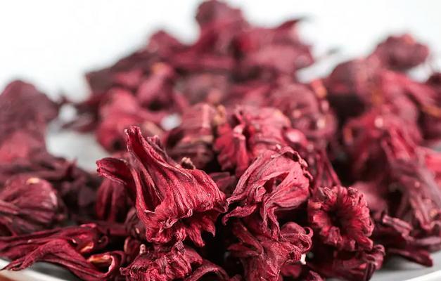 洛神花可以吃吗？食用洛神花的正确方法和注意事项是什么？