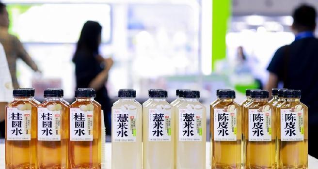 新型植物饮品都有哪些种类？它们的健康益处是什么？