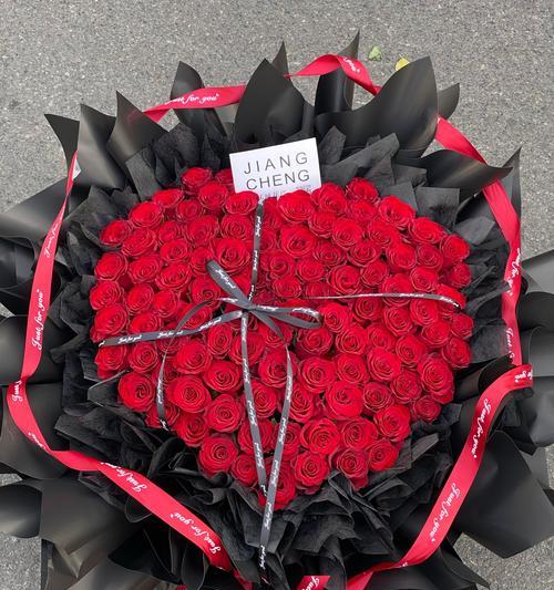 表白时应该送什么鲜花玫瑰花？哪种玫瑰花最适合作为表白礼物？