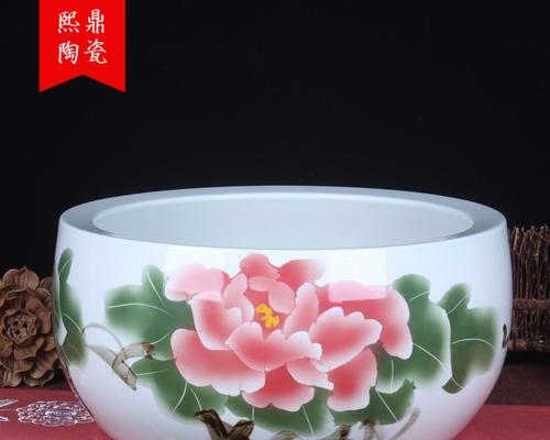 养鱼水浇牡丹花可行吗？正确的浇水方法是什么？