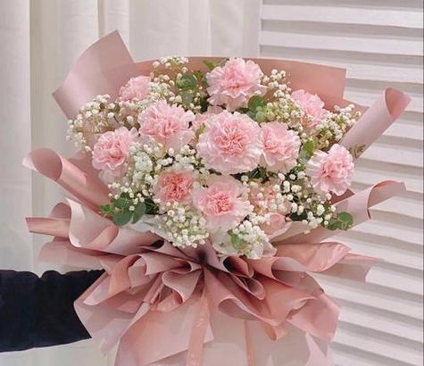 生孩子时送什么花合适？花语中包含了哪些祝福？