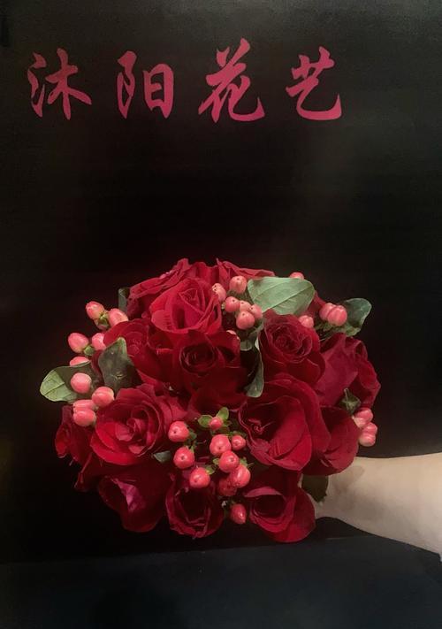 手捧鲜花通常表达什么情感？