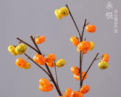 金色假花在插花中的寓意是什么？它象征着什么？