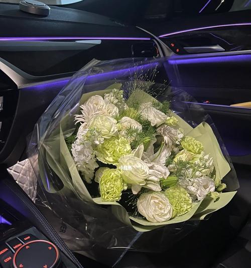 给父母送手捧花有何意义？它们在家庭中象征着什么？