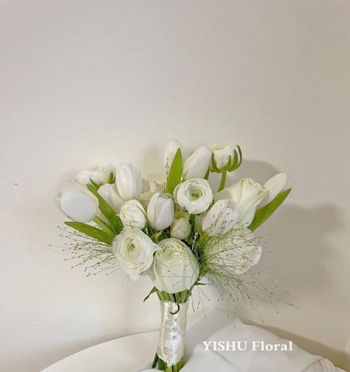 白色塑料手捧花代表什么意义？