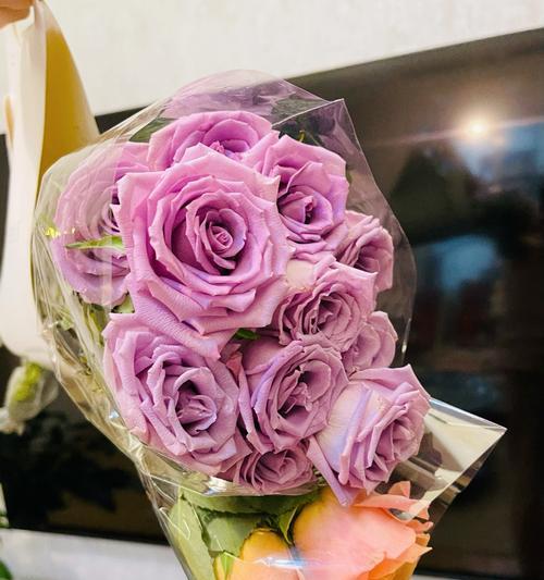 粉色花有三层含义吗？粉色花的多重含义是什么？