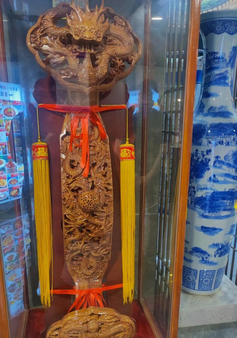 如意花件是什么？它在传统中象征着什么？
